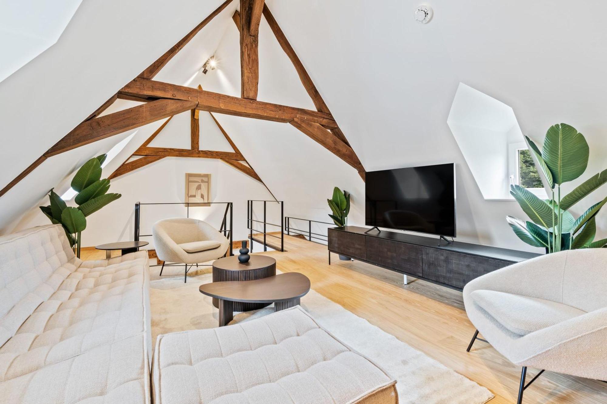 Elegant Clausen Apartment With King Bed & Wifi Luxemburgo Exterior foto